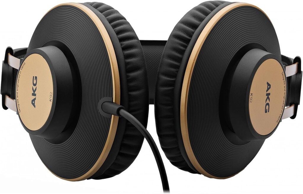 AKG K92